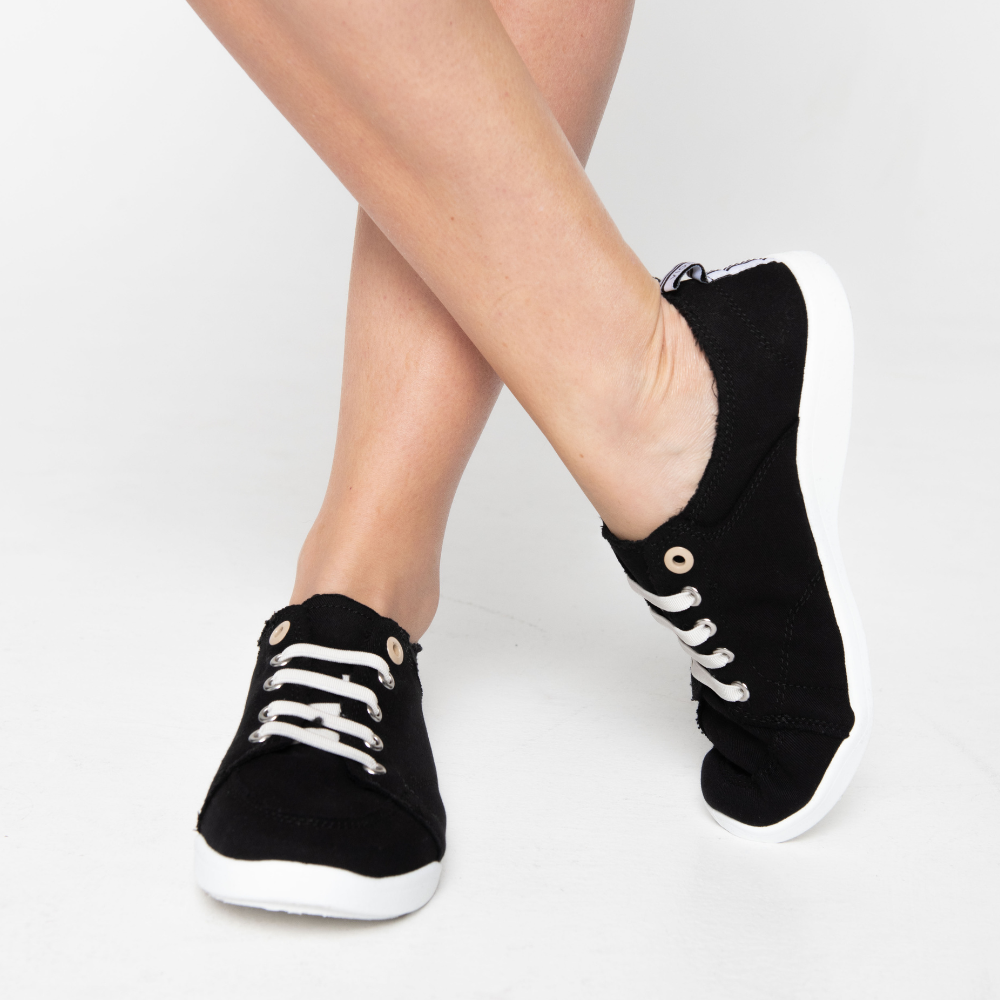 Pismo Casual Sneaker - Black Canvas