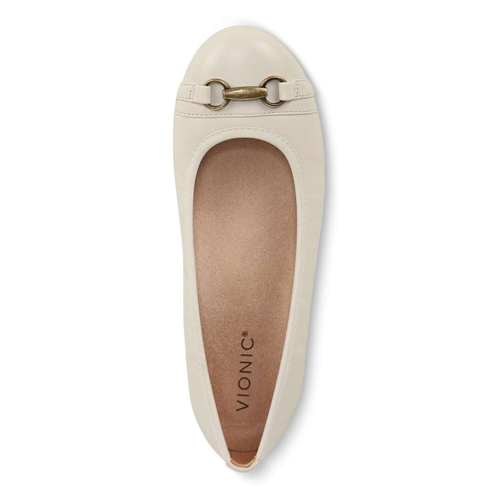 Delanie Flat - Cream